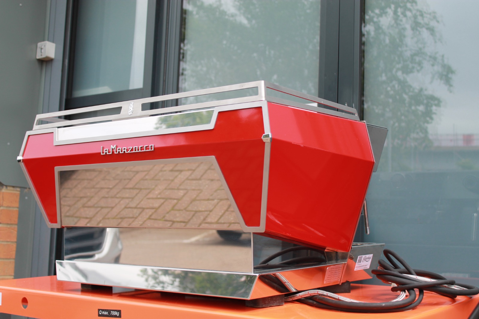 KB90 2 GROUP,  AV2 - from £9500 + VAT